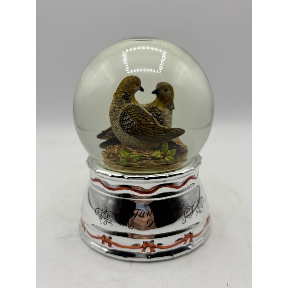 Towle Silversmiths‎ Two Turtle Doves Christmas Water Globe Silver Tone Decor